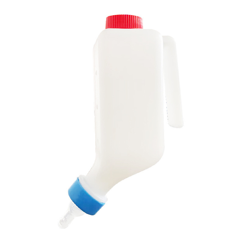 Бутилка за хранене на агнета от удебелен пластмасов материал, с биберон и двойно капаче