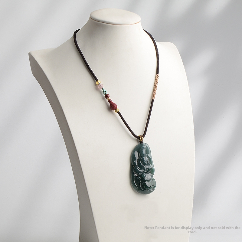 Грушевидна висулка върху ръчно преплетена найлонова каишка (материал: найлон; обработка: ръчно плетено; тип: каишка; подходяща за висулки)