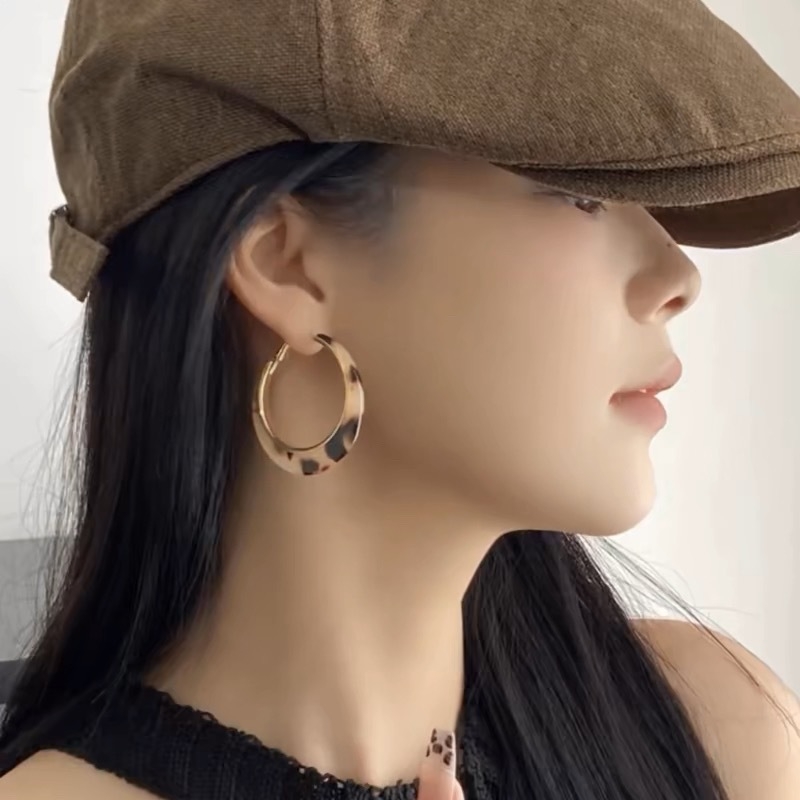 Cercei cercuri cu imprimeu leopard — plastic/rășină, stil INS, electroplacare, brand Yigu