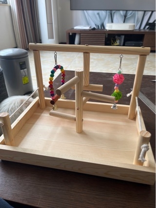 Стойка за папагал от масивно дърво