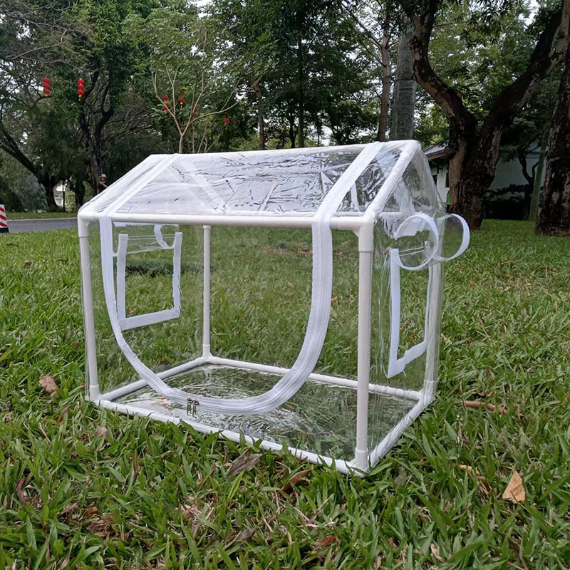 PVC šiltnamis sukulentams – izoliacija ir lietaus atsparumas, prekės ženklas Mika Flower Room, tinkamas sodui, balkonams ir lauke ant palangės