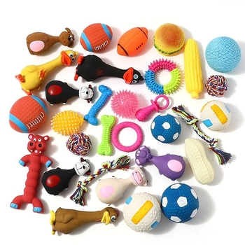 Дъвкалка за кучета – издръжлива играчка от телешка кожа за кученца и малки породи, топка и пръчка за дъвчене.