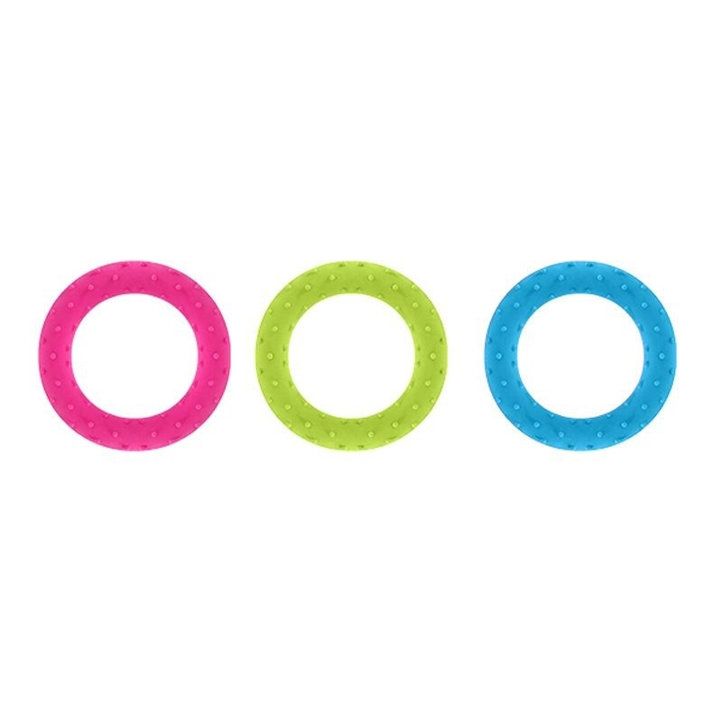 Дъвкалка за кучета – издръжлива играчка от телешка кожа за кученца и малки породи, топка и пръчка за дъвчене.