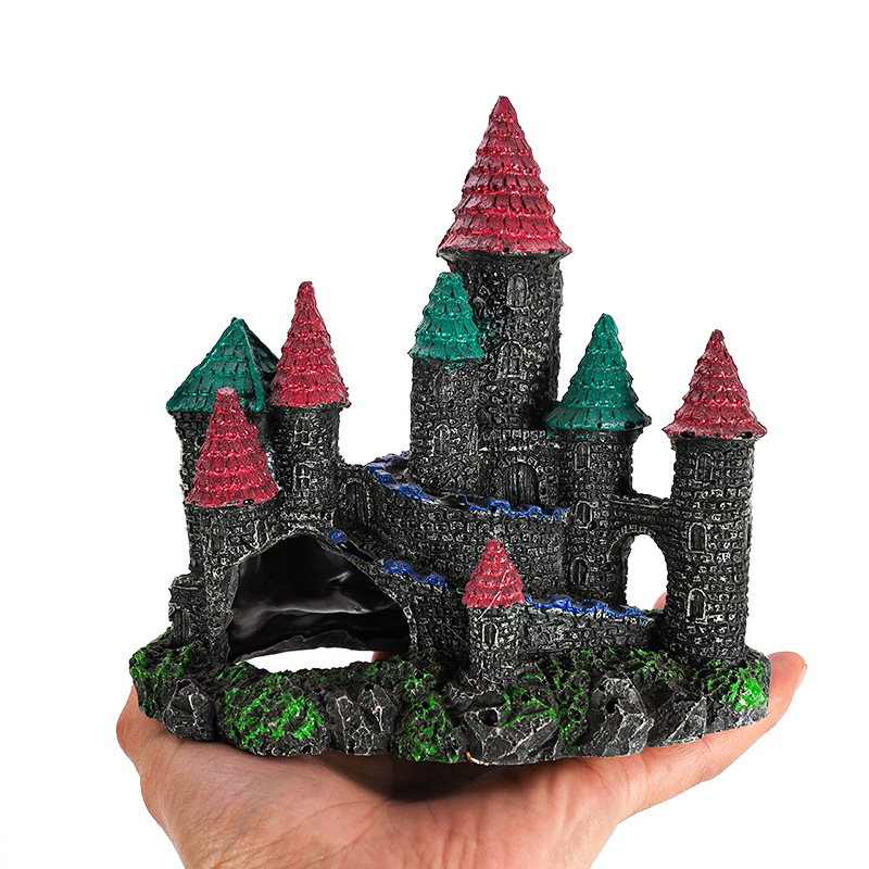 Dekoracija akvarija – Zamak od smole, materijal: smola; namjena: ukrašavanje akvarija; težina približno 260 g