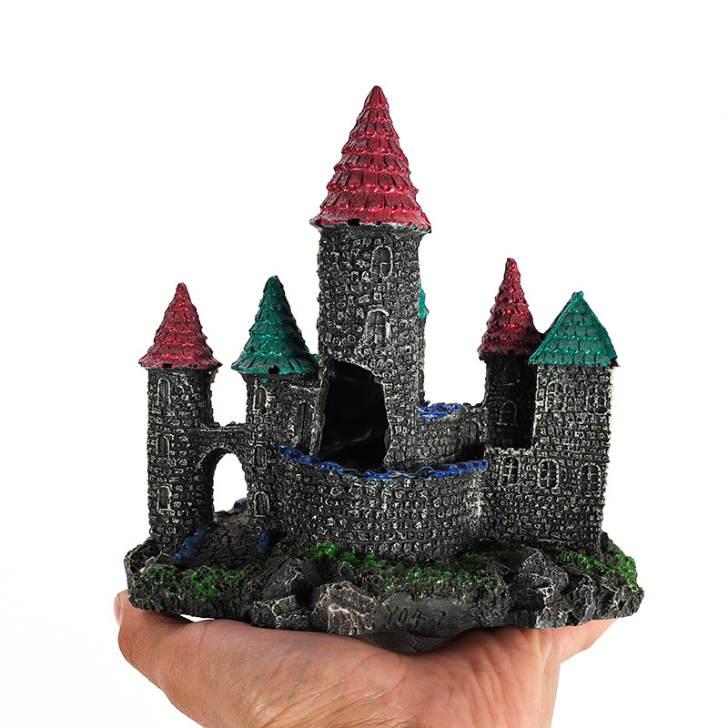 Dekoracija akvarija – Zamak od smole, materijal: smola; namjena: ukrašavanje akvarija; težina približno 260 g