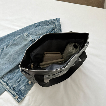 Дамска чанта за рамо в уличен стил, найлон, хоризонтална квадратна форма, цип за затваряне, вътрешен джоб с цип, есен 2024