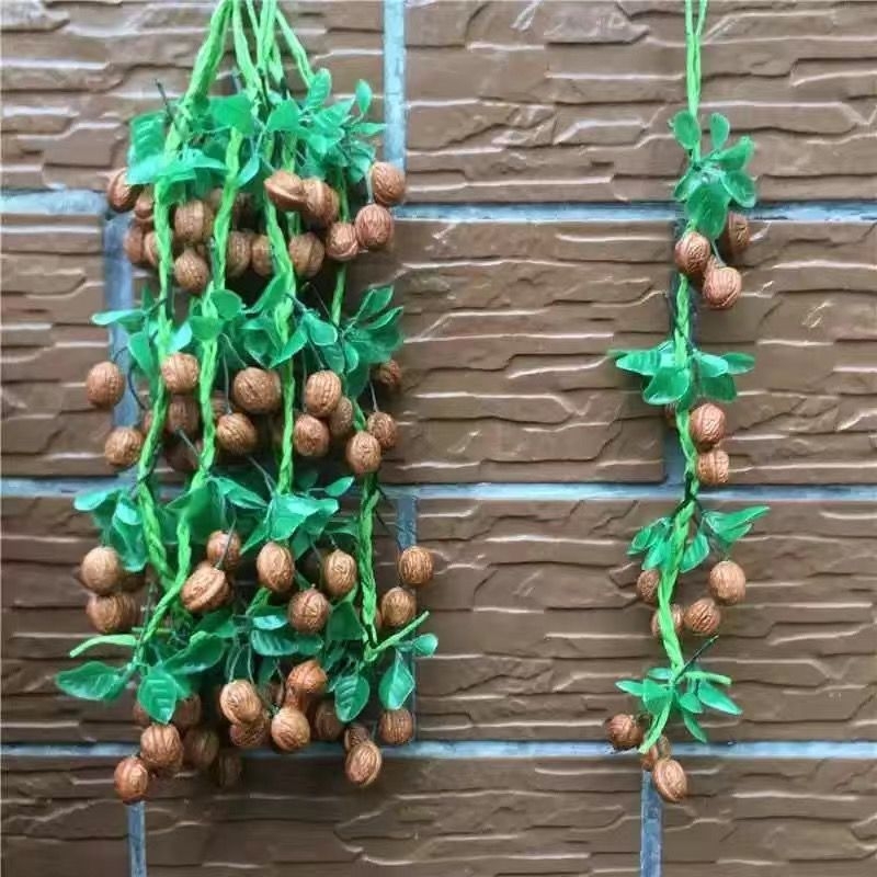 Vaisių ir daržovių vėrinė su kukurūzu, raudonąja paprika, česnaku ir dirbtiniais žemės riešutais – Kinų stiliaus dekoratyvinis aksesuaras namams ir restoranams (dovana bendraklasiams; Kalėdos; naujakuriams)