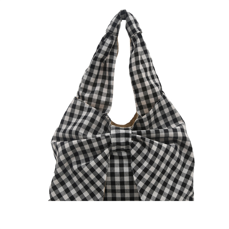 Utcai stílusú masnis vállon átvehető táska, különleges anyagból, poliészter bélés, 2025 nyár