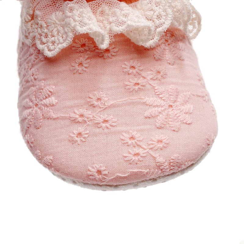 Apró gyermekeknek készült csipkés zokniszerű cipő fleece béléssel, meleg és lélegző, felsőrész textil, magas szár