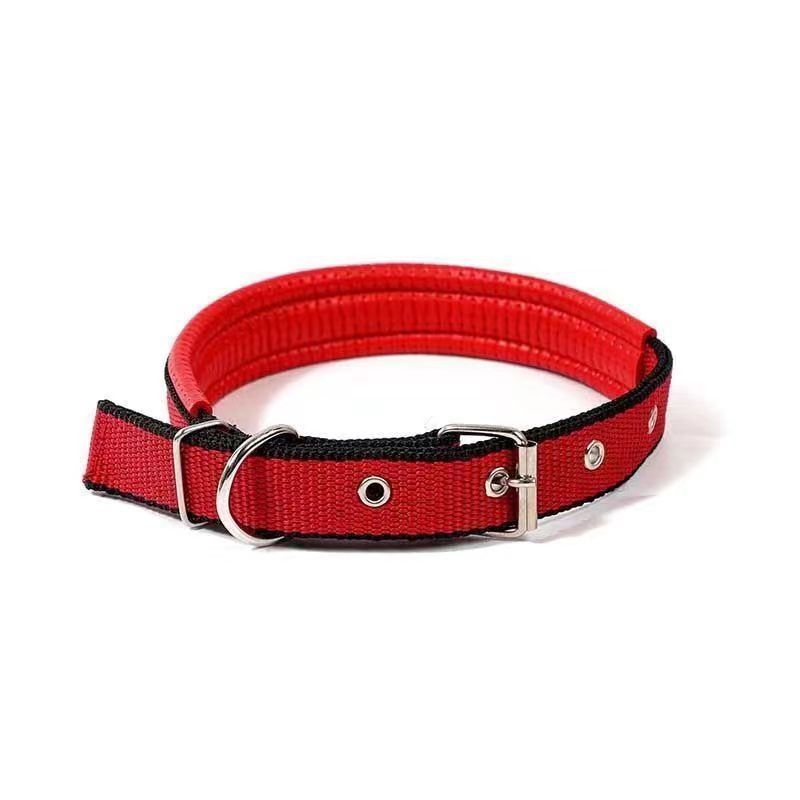 Кучешка каишка от желязна верига, устойчива на ухапвания, регулирана с автоматична катарама