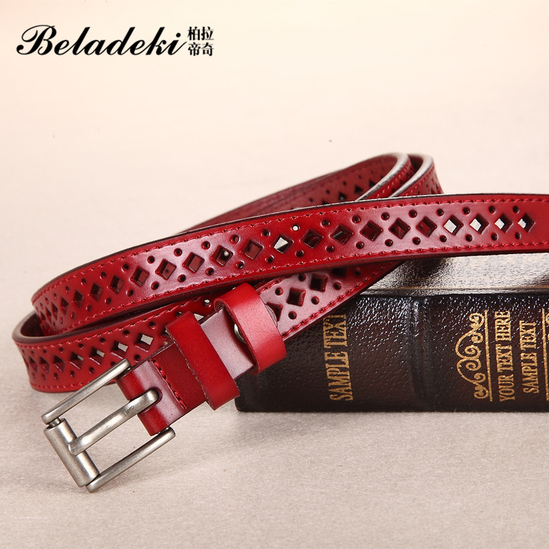 Unisex odinis diržas iš natūralios odos, dviejų sluoksnių karvių odos, kvadratinė sagtis iš lydinio, užsegimas smeigtuku, tuščiaviduris dizainas