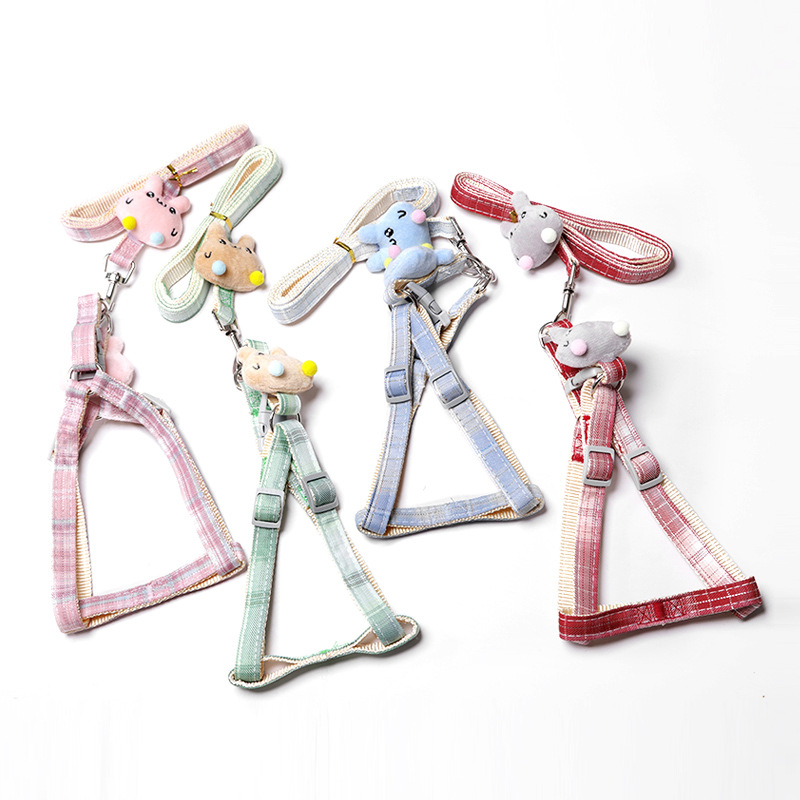 Katės vedimo virvė - neatsidaro, reguliuojamas krūtinės diržas, nailono virvė su lydinio ir ABS užraktais