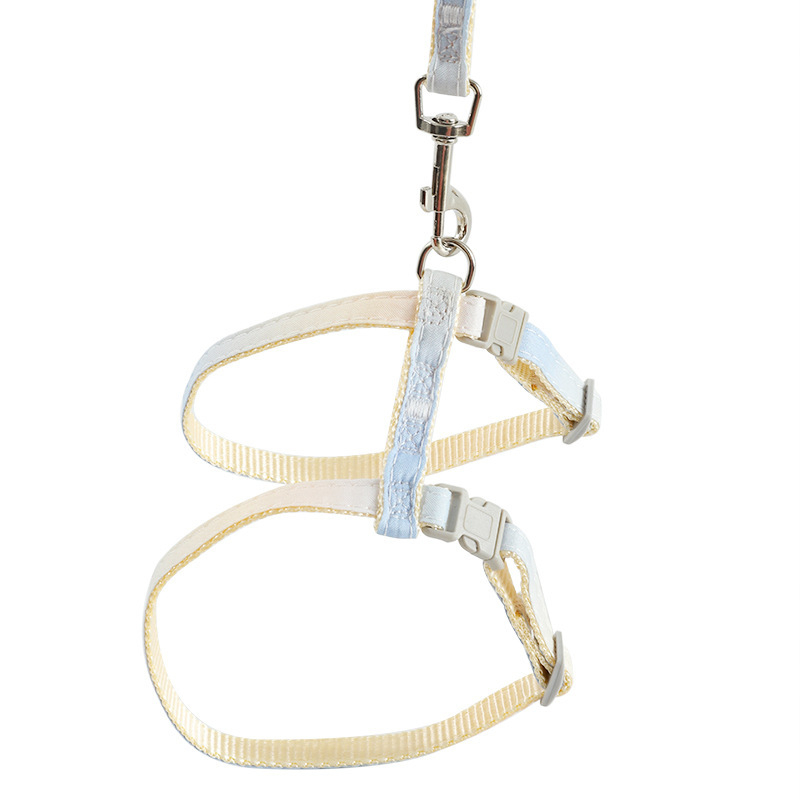 Katės vedimo virvė - neatsidaro, reguliuojamas krūtinės diržas, nailono virvė su lydinio ir ABS užraktais