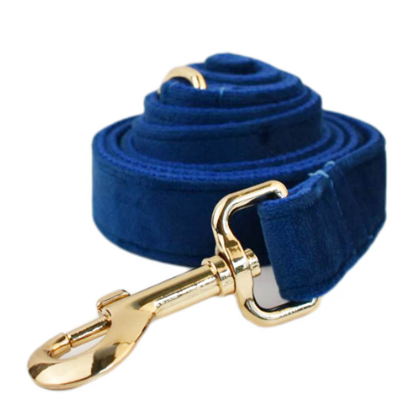 Кадифена каишка за кучета — плат, марка Flannelette, произход Гуандун, категория: връзка/въже за кучета