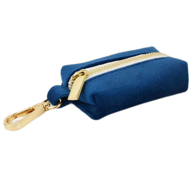 Кадифена каишка за кучета — плат, марка Flannelette, произход Гуандун, категория: връзка/въже за кучета