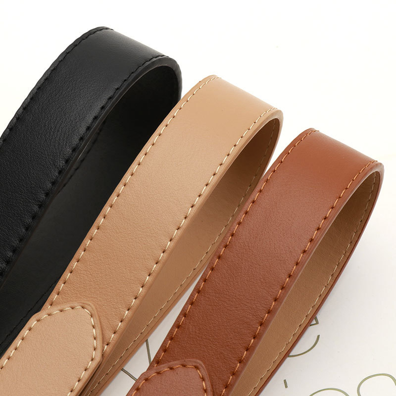 Moterų diržas - imitacinė oda, lydinio sagtis su smeigtuku, plotis 2,8 cm, elektroplatinė danga, universalus stilius