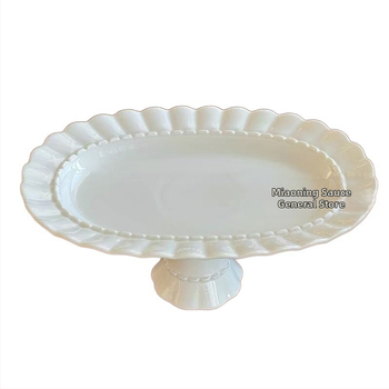 Ovali keramikinė aukšta tortų plokštė, prancūziško stiliaus, reljefinis paviršius