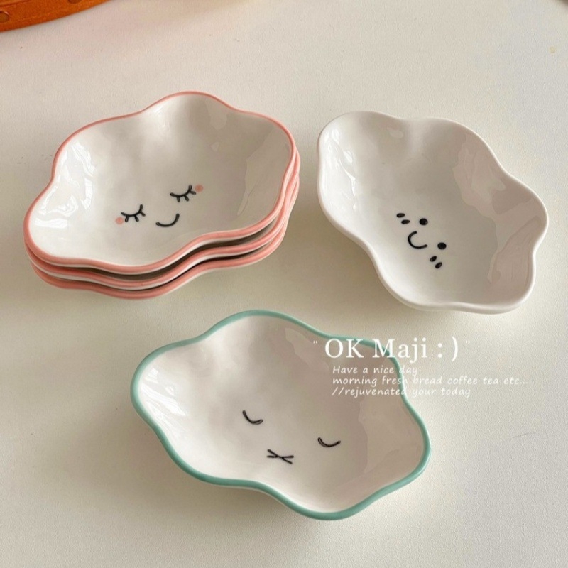 Порцеланова чиния за сос с карикатурен дизайн, корейски стил, неравна форма, подходяща за микровълнова