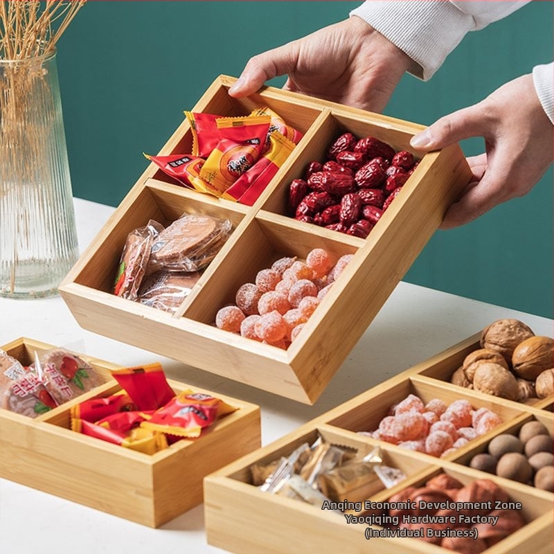 Bambukinis kvadratinis padėklas su devyniais skyreliais, medinė serviravimo plokštė džiovintiems vaisiams ir užkandžiams, kinų stilius