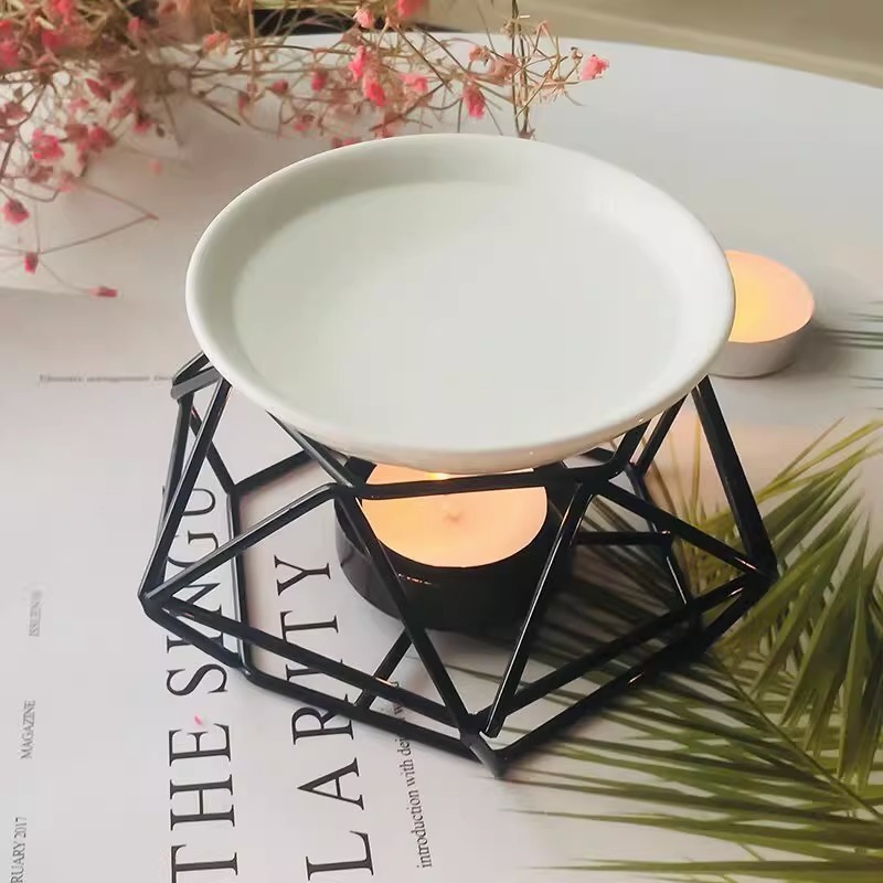Jumping vas aromaterápiás gyertyatartó – geometriai forma, modern és minimalist stílus, otthonra, irodába, templomba vagy hotelbe