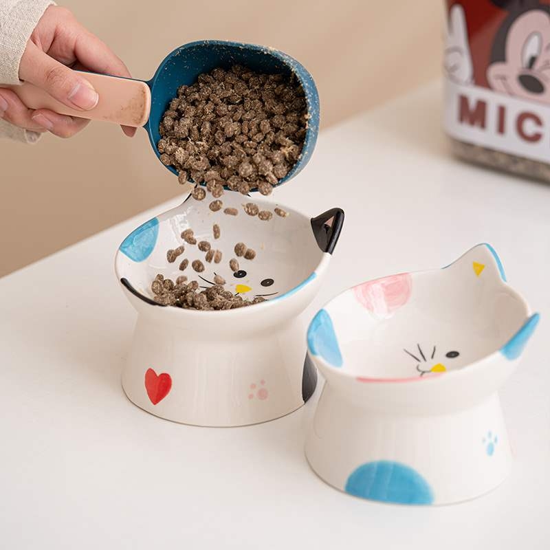 Keraminė kačių dubenėlė su aukšta koja - Prekės ženklas Because of sheng; Kačių maitinimo įrankiai; Tinka katėms; Pakuotė: 100 vnt