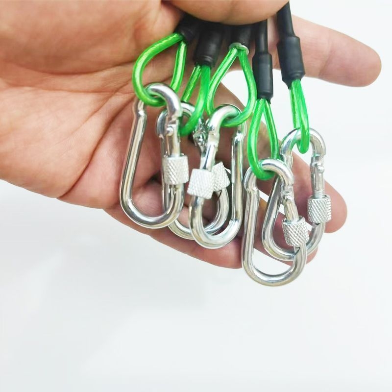 Užrakinamas žvejybos karabinas su sustiprintu plieno vielos lynu didelėms žuvims