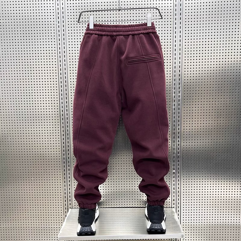 Vīriešu biezas džogeru bikses, brīvā piegriezuma, vidējā jostas augstums, 9/10 garums, poliestera audums