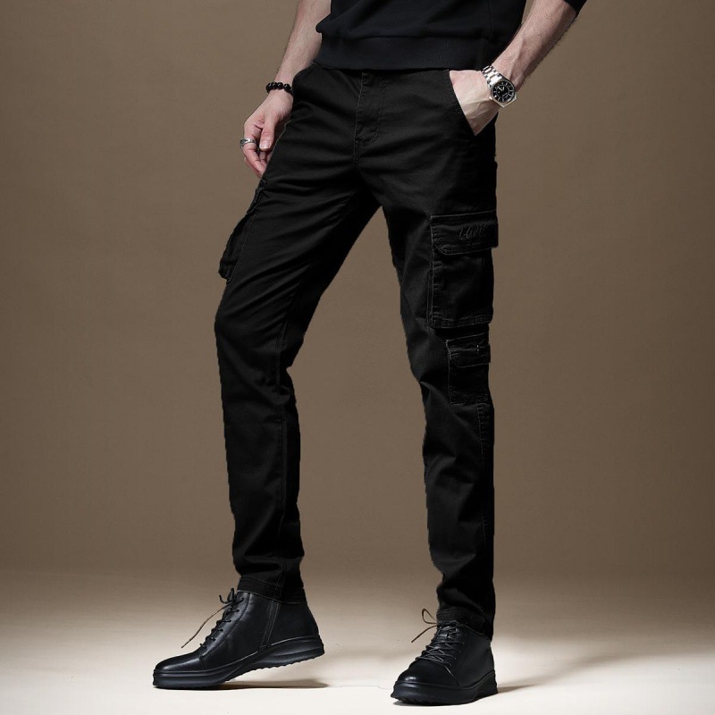Férfi cargo nadrág, karcsúsított szabás, koreai stílus, VOOJAY, Tavasz–Ősz 2025, több zseb, pamut-keverék, középső derékvonal, zipzár