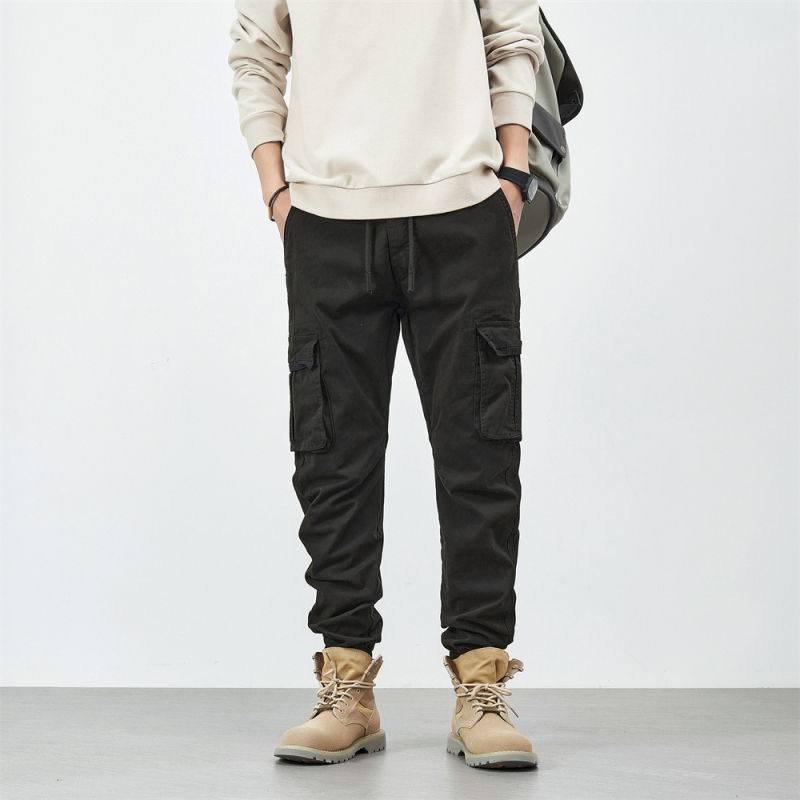 Szabadidős munkás nadrág több zsebbel, 97% pamut, középmagas derekú, cipzár, tavasz–ősz