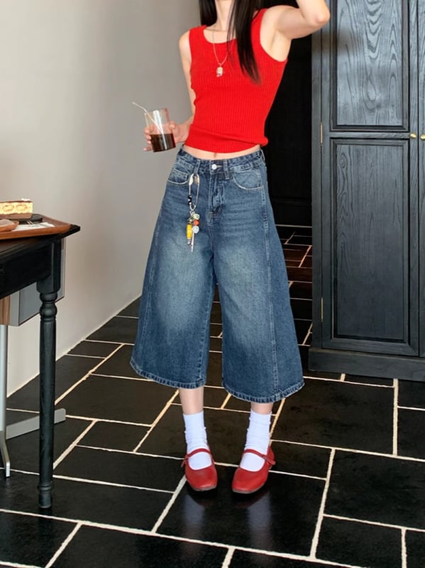 Γυναικείες cropped jeans σε αμερικανικό ρετρό στυλ, υψηλή μέση, ίσια γραμμή, ντένιμ