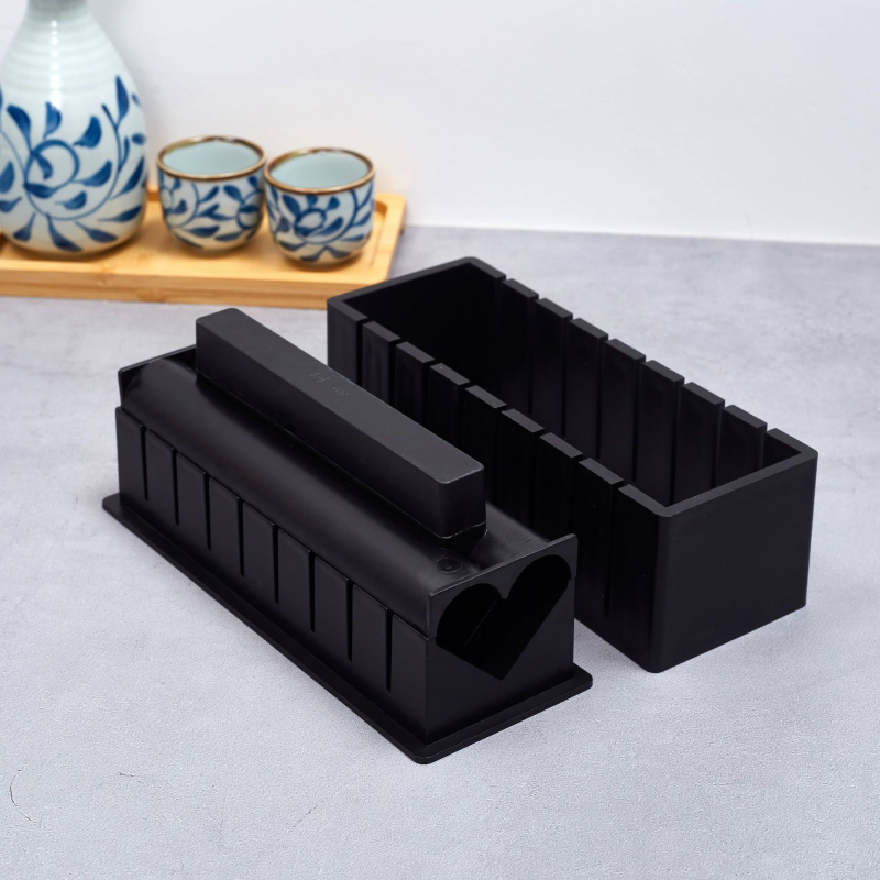 Комплект форми за суши, 10 части – DIY, материал HIPS, корейски стил, възможност за персонализация