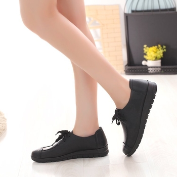 Γυναικείες παπούτσια από βαμβάκι, χαμηλό τακούνι 1–3 cm, στρογγυλή μύτη, επάνω μέρος από τεχνητό PU, άνοιγμα 7–11 cm, κορεάτικο στυλ