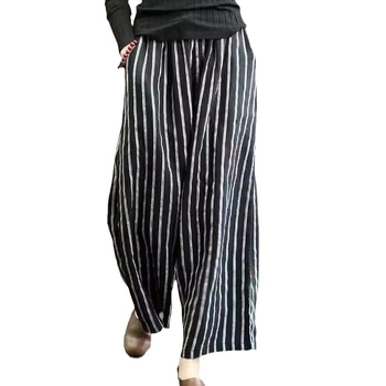 Панталони с широки крачоли, на райета, свободна кройка, средно висока талия, памук и лен