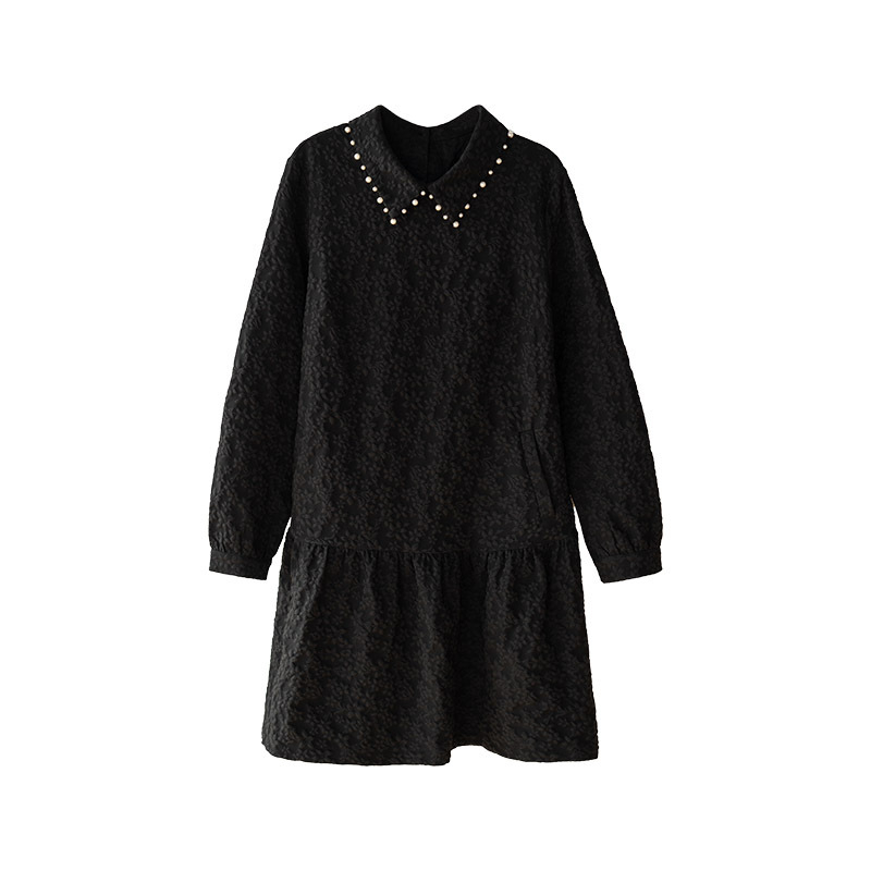 Рокля с мъниста, поло яка, дълги ръкави, А-линейна кройка, средна дължина