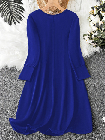 Женска плетена рокля с V-образно деколте, прав силует, средна дължина, дълги ръкави, елегантен стил, полиестер 95%+, Есен 2024