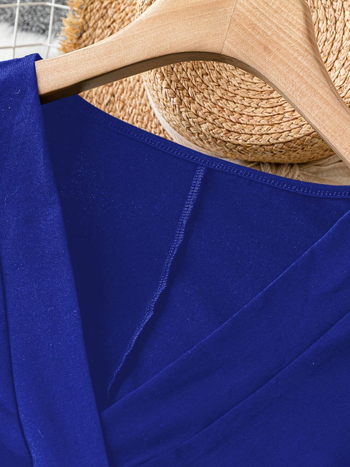 Женска плетена рокля с V-образно деколте, прав силует, средна дължина, дълги ръкави, елегантен стил, полиестер 95%+, Есен 2024