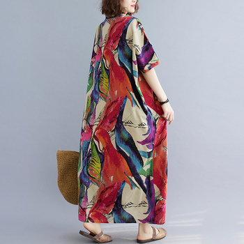 Рокля с V-образно деколте, свободна кройка, памучно-ленено платно, принт, етно-ретро А-линеен силует