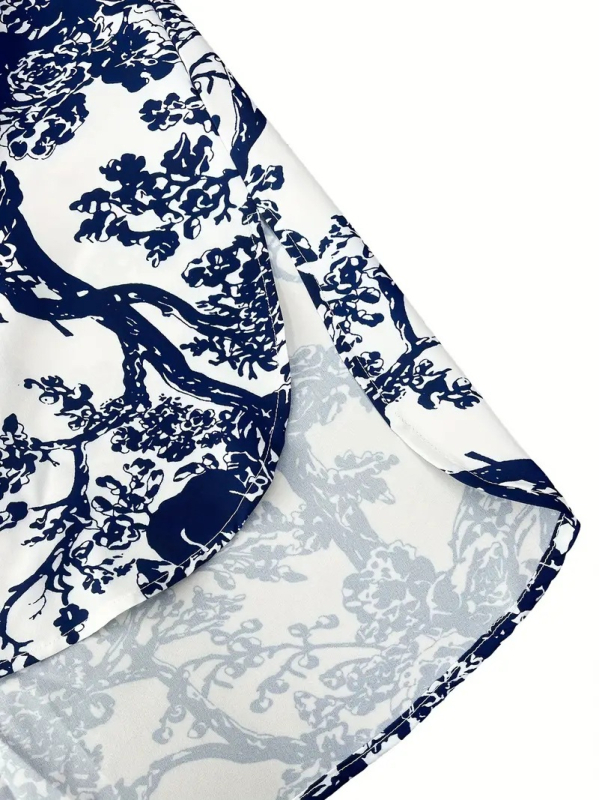 Košulja s dugim rukavima, slobodnog kroja, ovratnik košulje, otisnut dizajn u književno-retrovom stilu, poliester 95%+