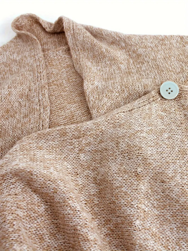 Cardigan damă, croială lejeră, guler deschis, închidere cu un nasture, mâneci lungi, lungime 80-100 cm