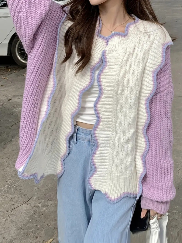 Cardigan cu model color-block, țesătură poliester (95%+), lungime medie, croi lejer.