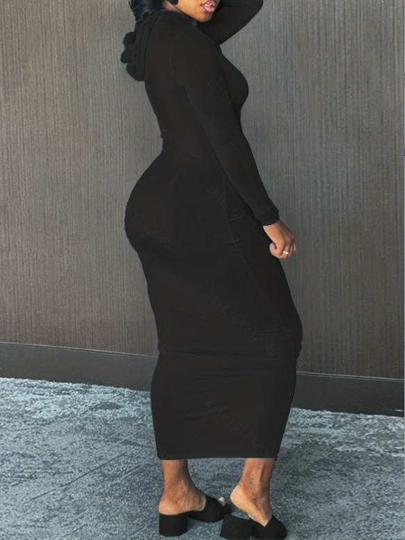 Rochie tricot Milk Silk, cu glugă, mâneci lungi, croi slim, fustă lungă