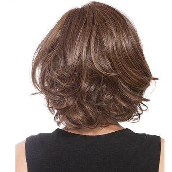 Parūka ar garām lokām un slīpētām priekšdaļām, eksotiskais stils; Zīmols Wing; Modelis 786541; Matu materiāls: augstas temperatūras stieple; Izcelsme: Zhejiang