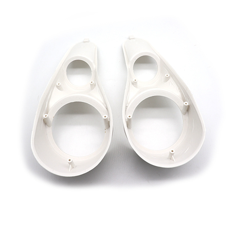 Automobilio garso montavimo pagrindas, trečios kartos 3–kryptų garsiakalbiai