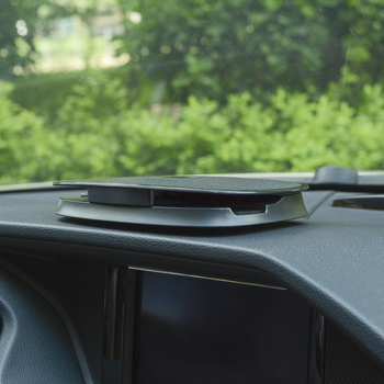 Autó műszerfalára szerelhető telefon-tartó 360°-os forgással, levehető lemez, ragasztásos telepítés, univerzális az műszerfal számára