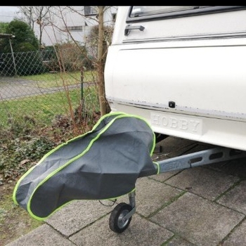 Piekabes un karavānas piekabes vāks — 4 slāņu neausta auduma, pielāgojams, aizsardzība pret putekļiem, lietus un UV, piemērots RV