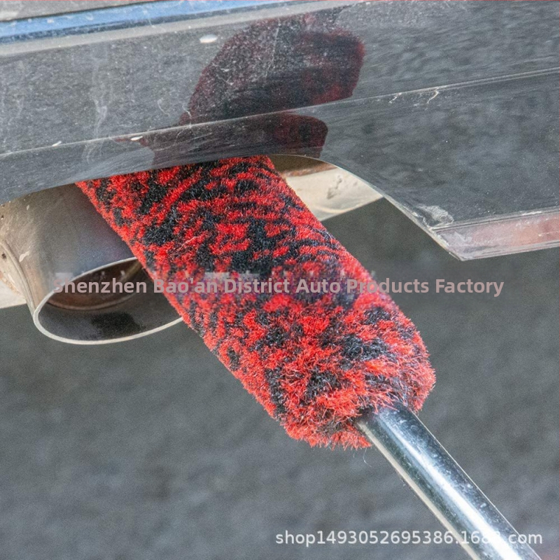 Čistiaca kefa na stred kolesa pre auto, typ: čistiaca kefa, model: kefa na stred kolesa, materiál: vlákna