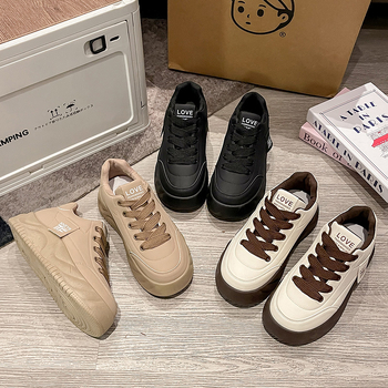 Γυναικεία παπούτσια με φουσκωτή σόλα — PU επάνω μέρος, δερμάτινο καπάκι δαχτύλων, σόλα από καουτσούκ, χαμηλός αστράγαλος, κορδόνια, άνοιξη 2025