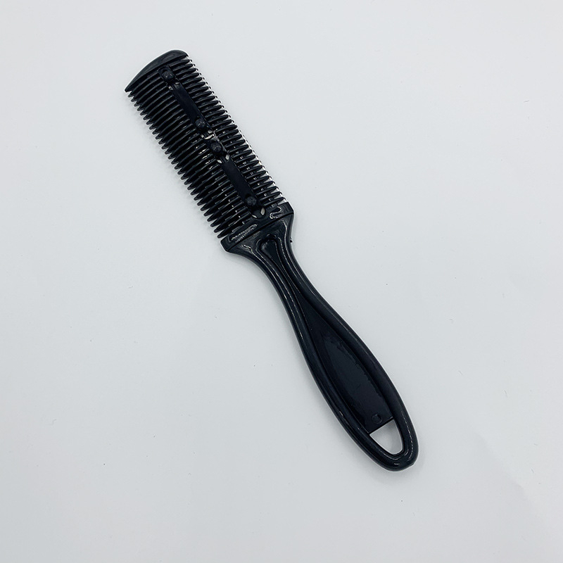 4-djelni set za dječje šišanje: ravne škare, razrjeđujuće škare s 30 zubi, češalj za šišanje, šiljasti rep češalj