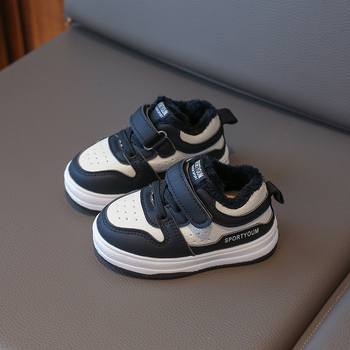 Ziemas zābaki bērniem 1–3 un 4–6 gadiem, fleece odere, augšdaļa no sintētiskas ādas, Velcro aizdare, gumijas zole