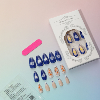 Αυτοκόλλητα Τέχνης Νυχιών – Αμυγδαλό Σχήμα, Γαλλικό Στυλ, 24 τεμάχια, Μοτίβα: Καρδιές, Λουλούδια, Αστέρια